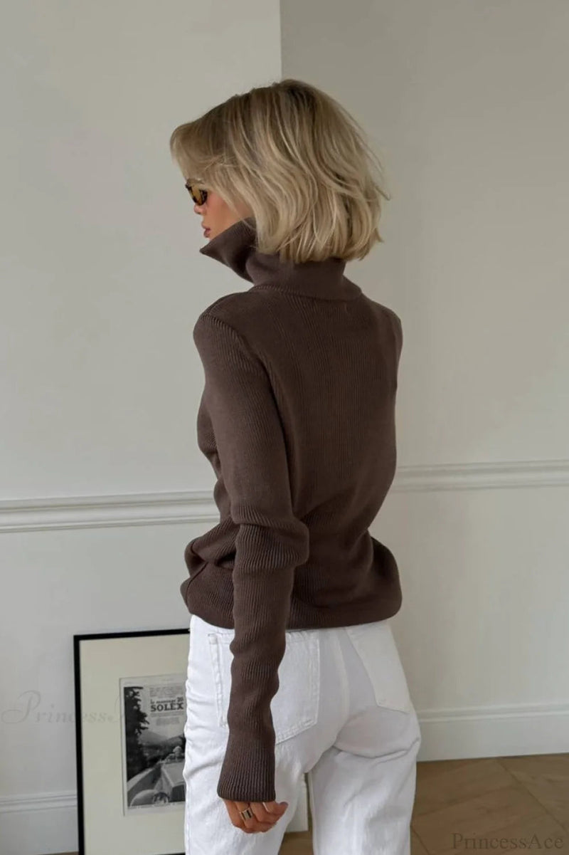 Gracefully Styled Garment for Any Occasion