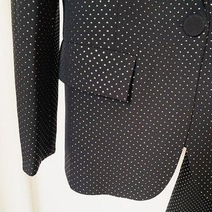 Beautifully Crafted Garment in a Classic Style