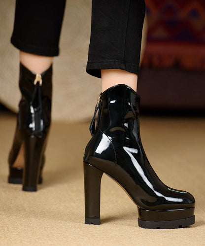 Beautifully Finished Boots in a Timeless Design