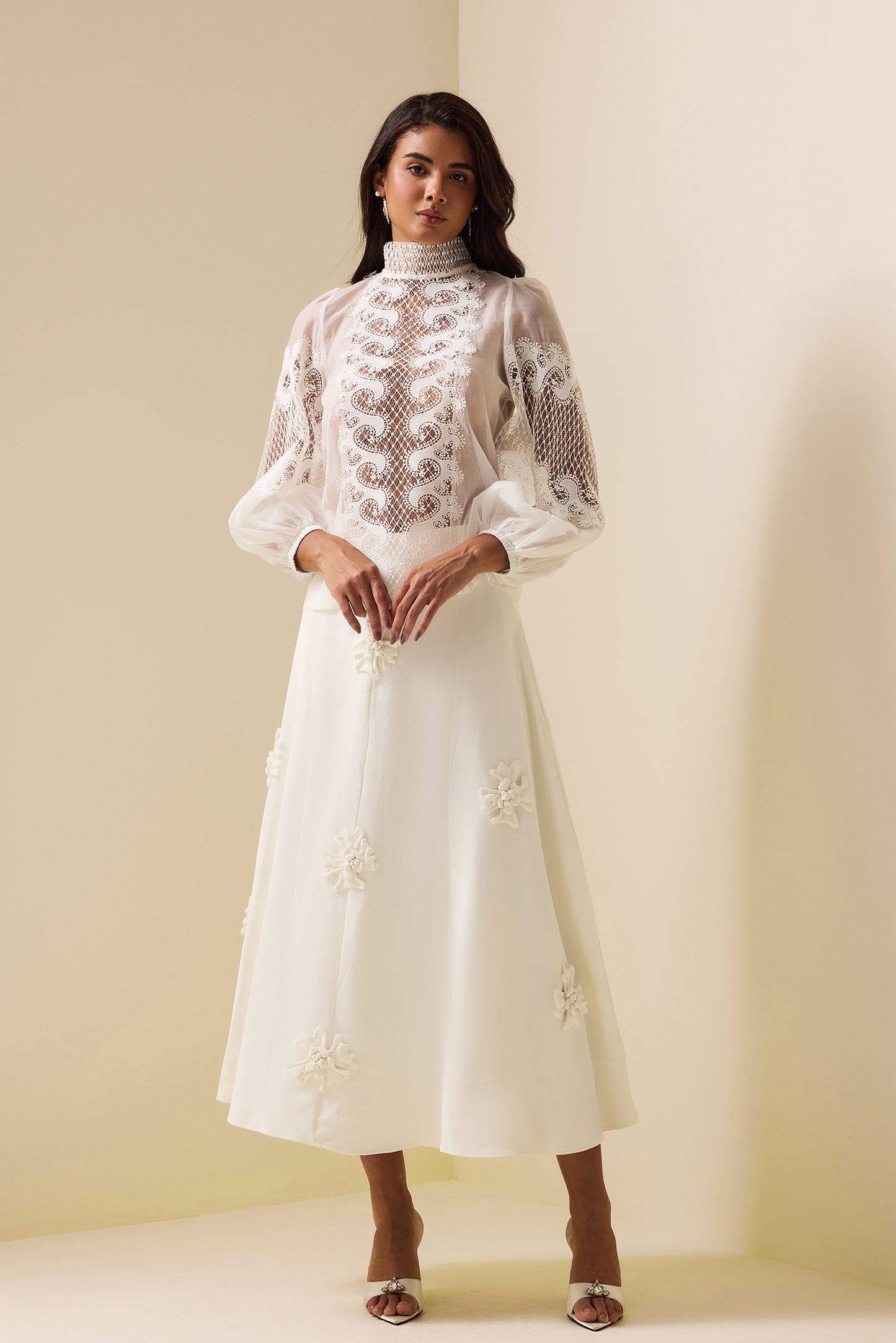 Well Tailored Garment with a Graceful Silhouette