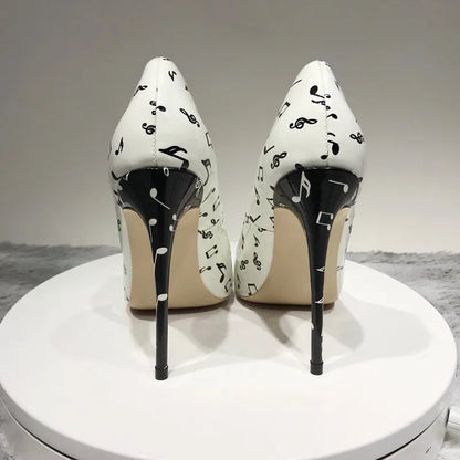 Effortlessly Elegant Heels with a Timeless Design