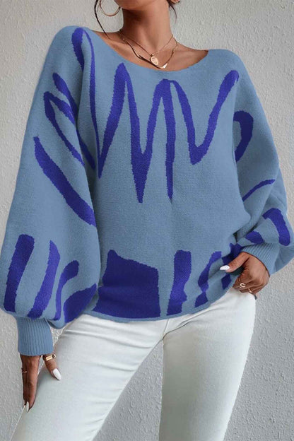 Well Tailored Sweater with a Graceful Silhouette