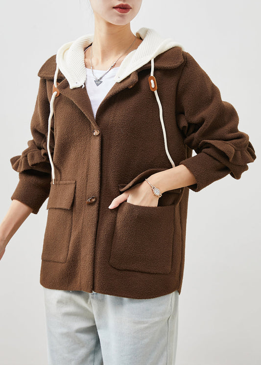 Effortlessly Elegant Coat with a Timeless Design