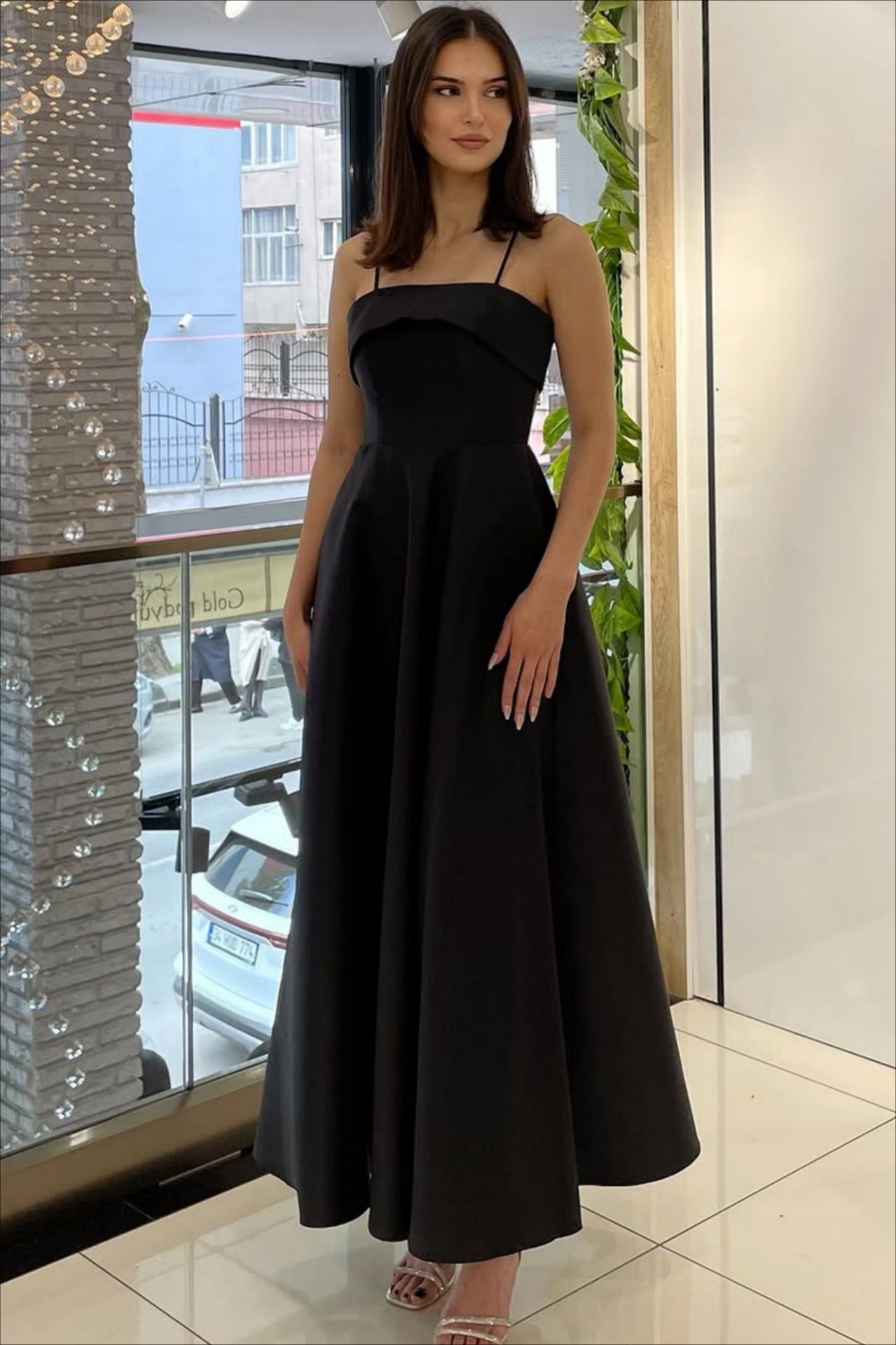 Classic Vintage & Enduringly Stylish Dress