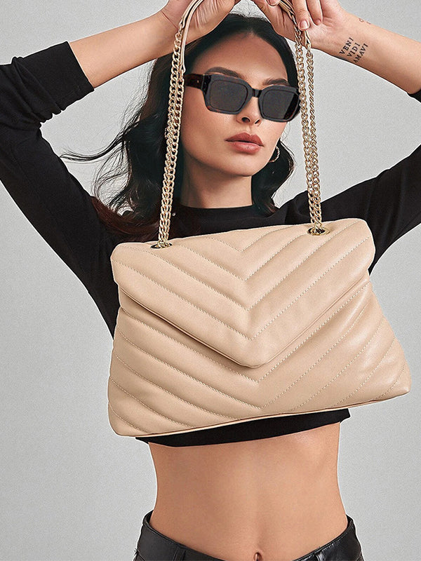 Beautifully Crafted Bag in a Classic Style