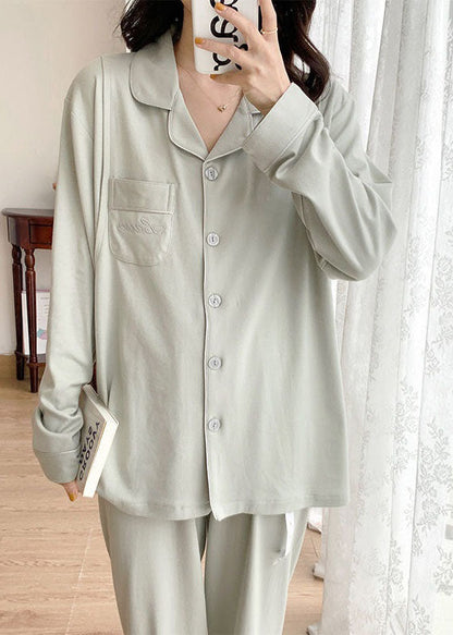Sophisticated Garment with a Clean Classic Look