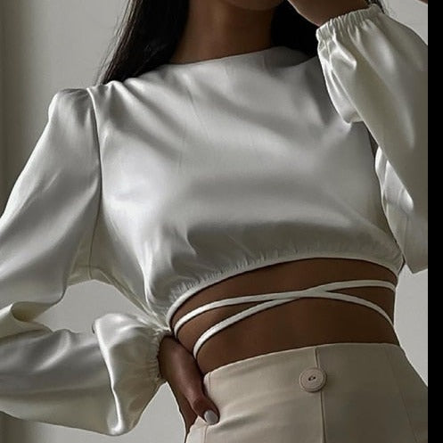 Classic Vintage & Enduringly Stylish Blouse