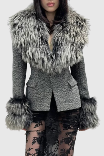 Polished Jacket with an Effortless Classic Look