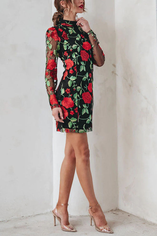 Sophisticated Dress with a Clean Classic Look