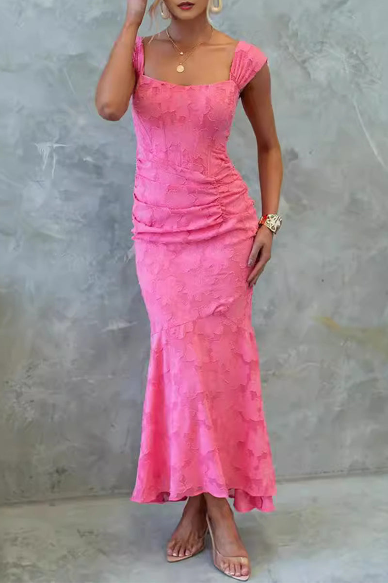 Sophisticated Dress with a Clean Classic Look