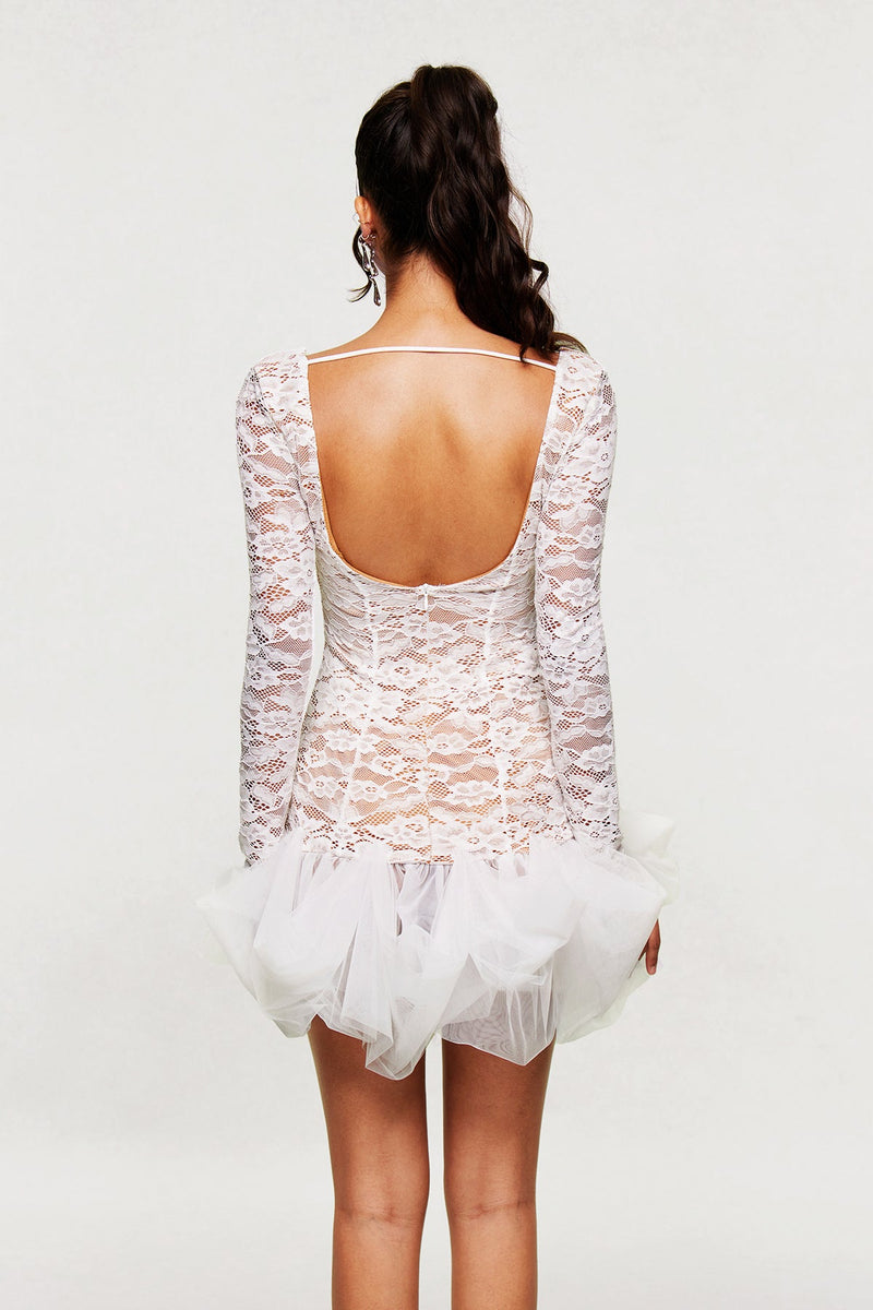 Gracefully Styled Dress for Any Occasion