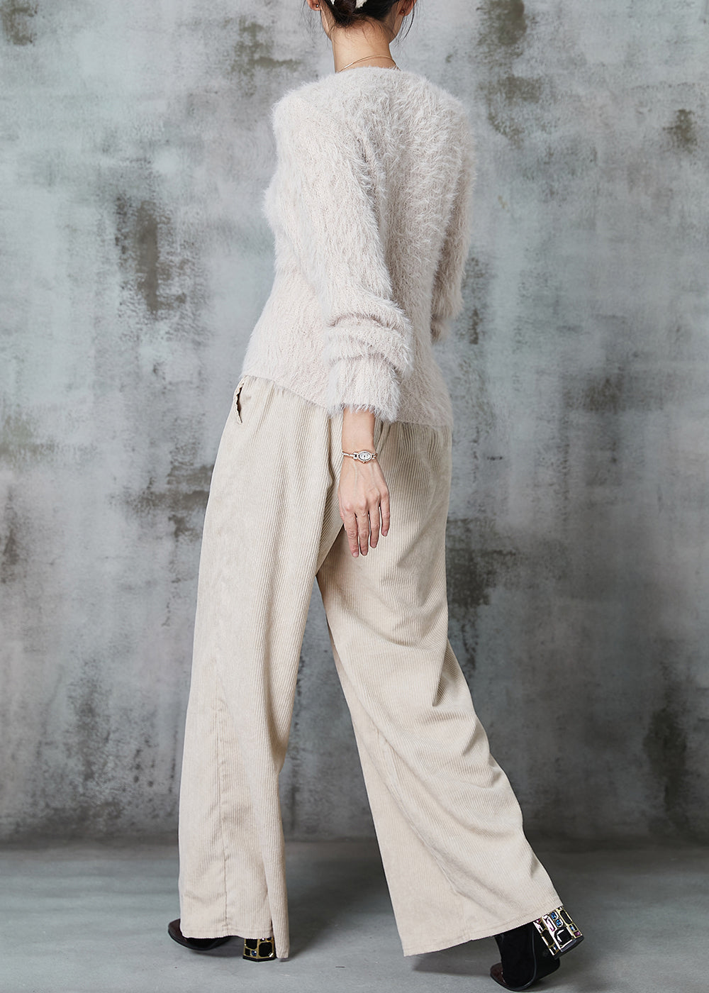 Beautifully Crafted Sweater in a Classic Style