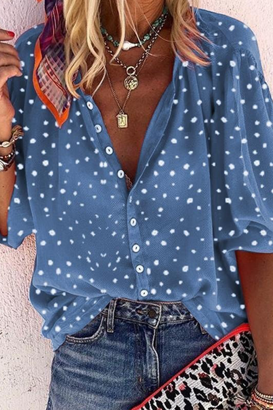 Beautifully Crafted Blouse in a Classic Style