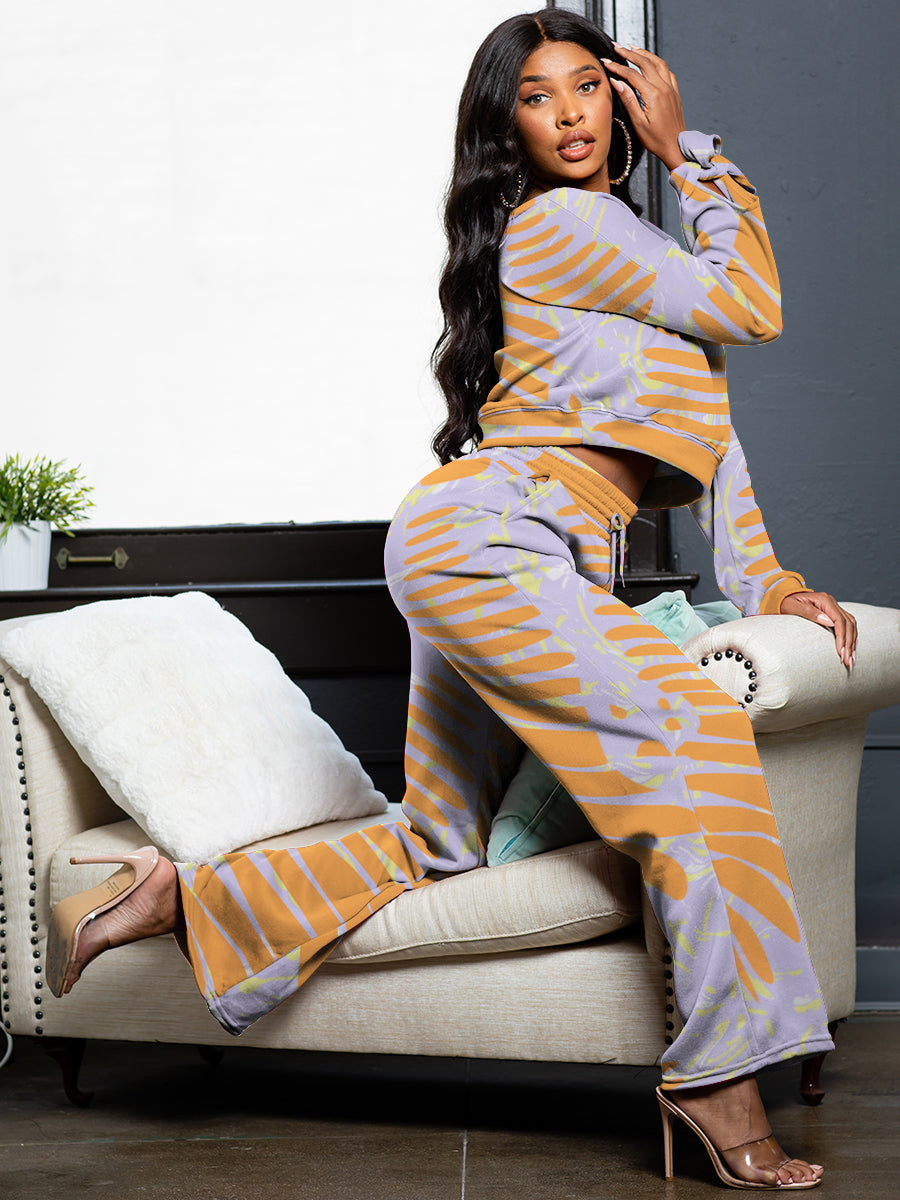 Effortlessly Elegant Pants with a Timeless Design