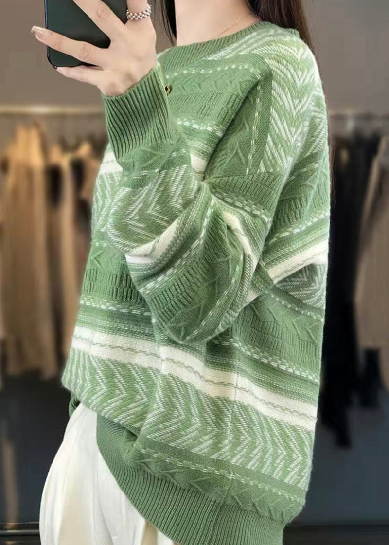 Beautifully Crafted Sweater in a Classic Style