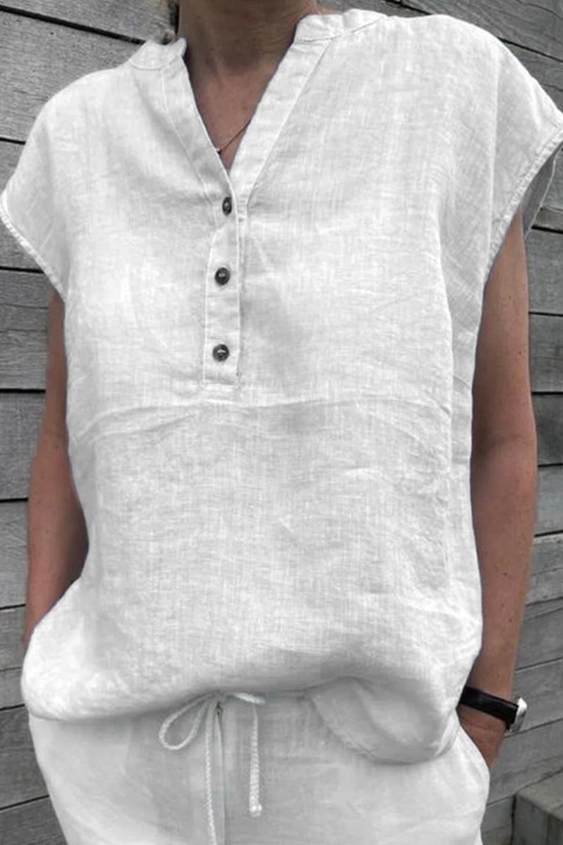Elegantly Styled T-Shirt for Everyday Wear