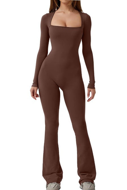 Gracefully Styled Garment for Any Occasion