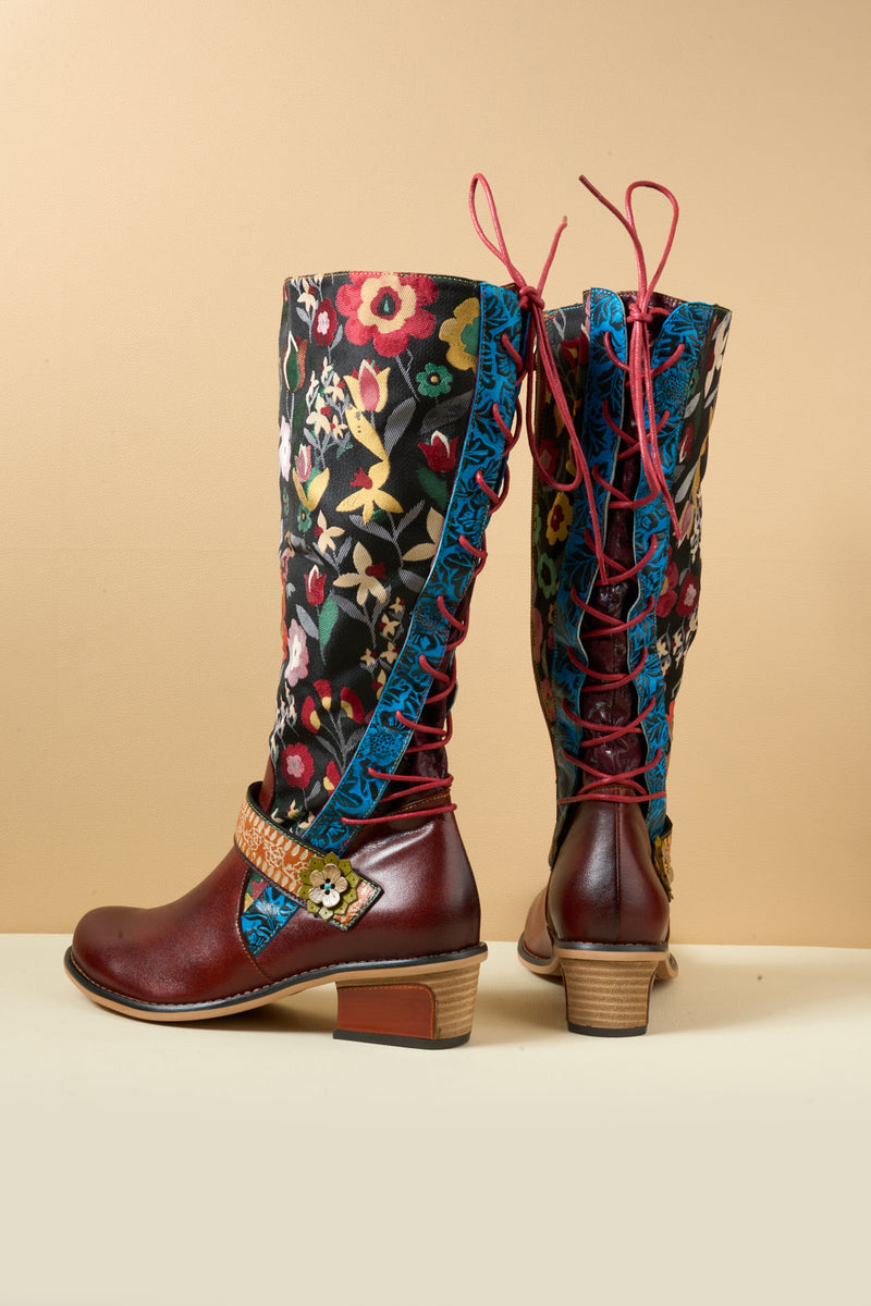 Beautifully Finished Boots in a Timeless Design