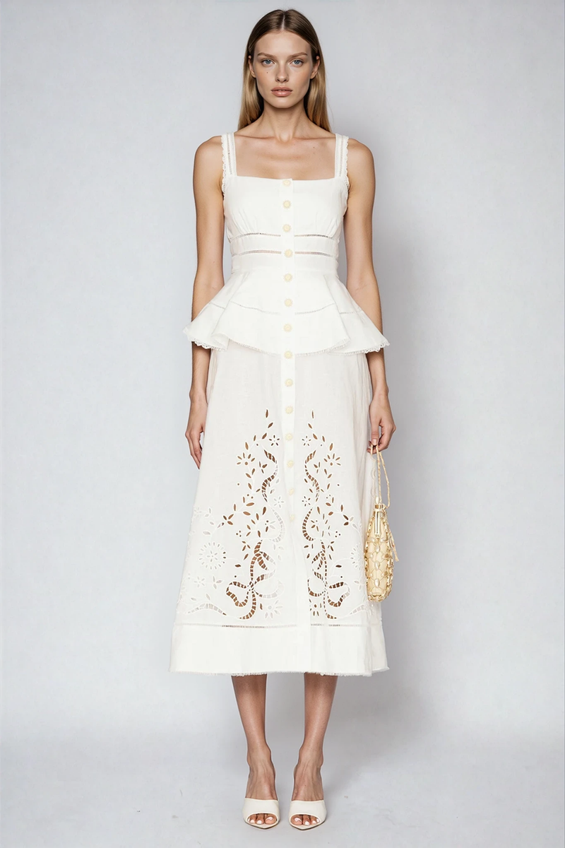 Sophisticated Dress with a Clean Classic Look