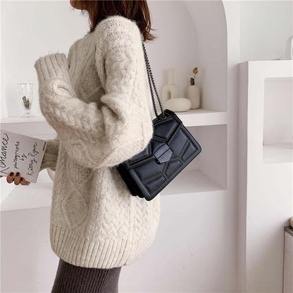 Beautifully Crafted Bag in a Classic Style