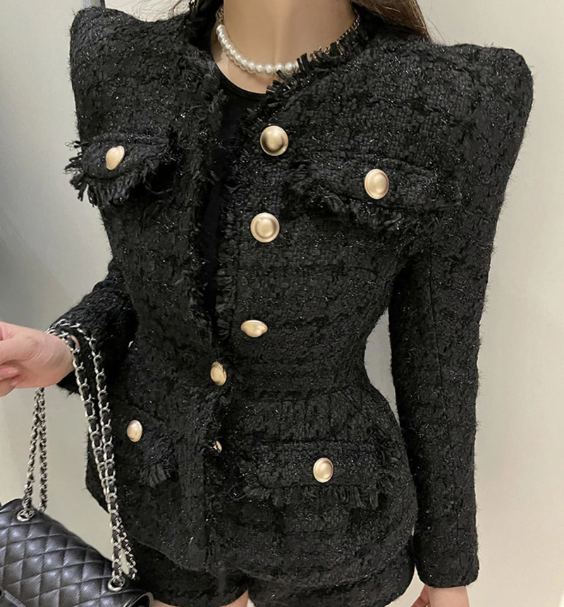 Polished Garment with an Effortless Classic Look