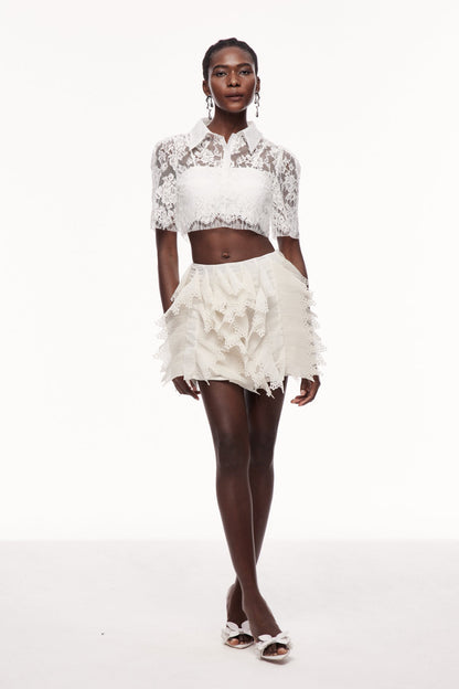Well Tailored Garment with a Graceful Silhouette