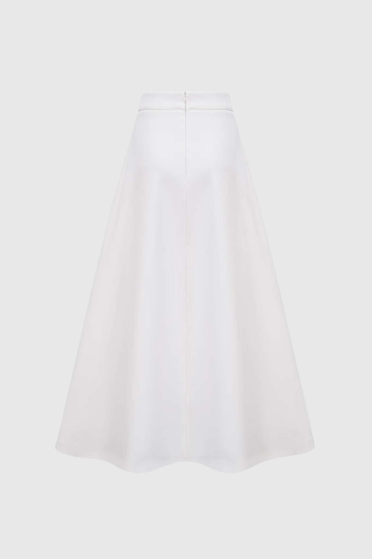 Effortlessly Elegant Garment with a Timeless Design
