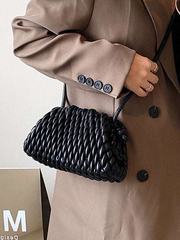 Polished Bag with an Effortless Classic Look