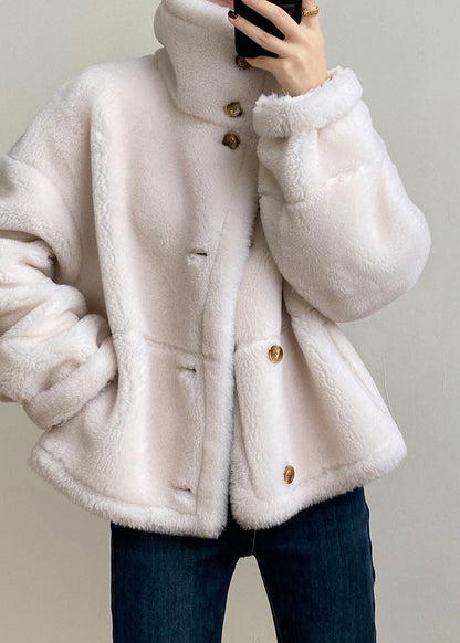 Polished Jacket with an Effortless Classic Look