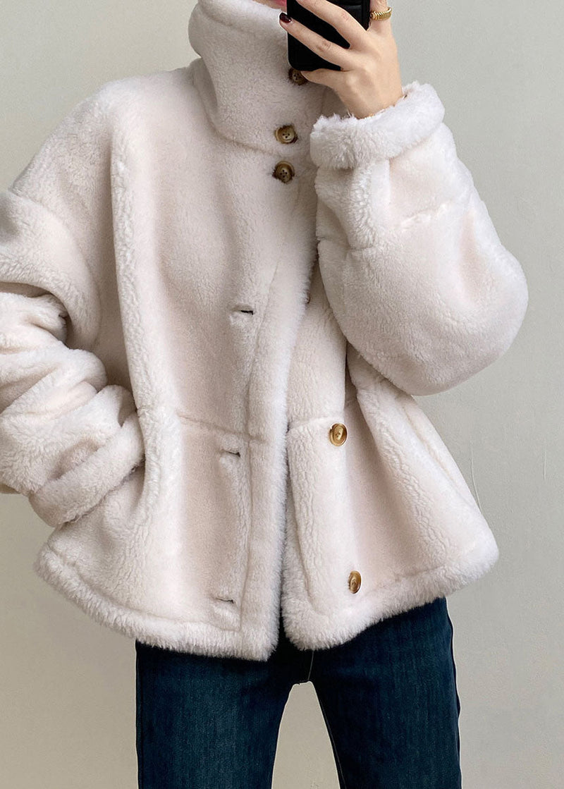Polished Jacket with an Effortless Classic Look