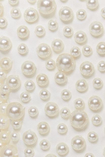 Beautifully Finished Garment in a Timeless Design