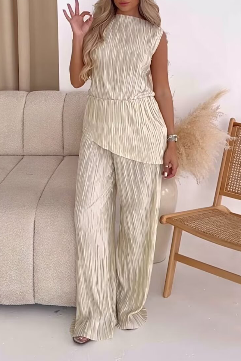 Classic Vintage & Enduringly Stylish Garment