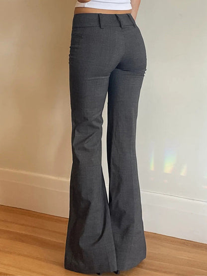 Polished Pants with an Effortless Classic Look