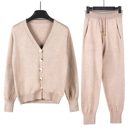 Polished Sweater with an Effortless Classic Look