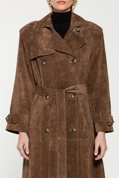 Sophisticated Coat with a Clean Classic Look