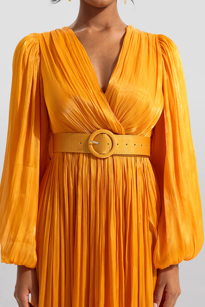 Polished Dress with an Effortless Classic Look