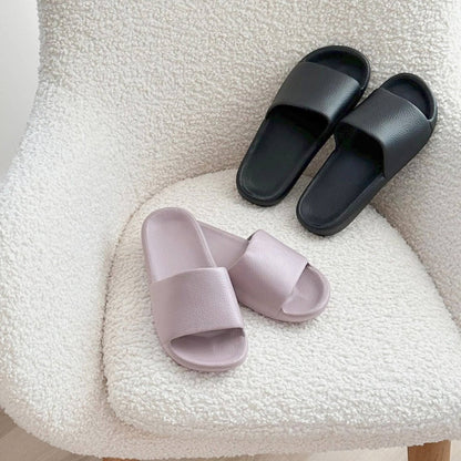 Classic Vintage Sandals with a Flattering Fit