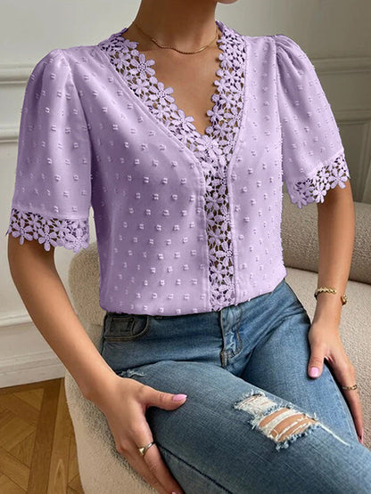 Sophisticated Blouse with a Clean Classic Look