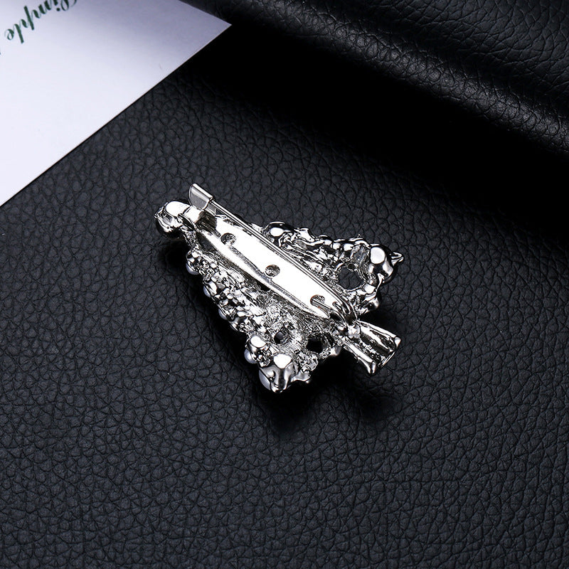 Sophisticated Garment with a Clean Classic Look