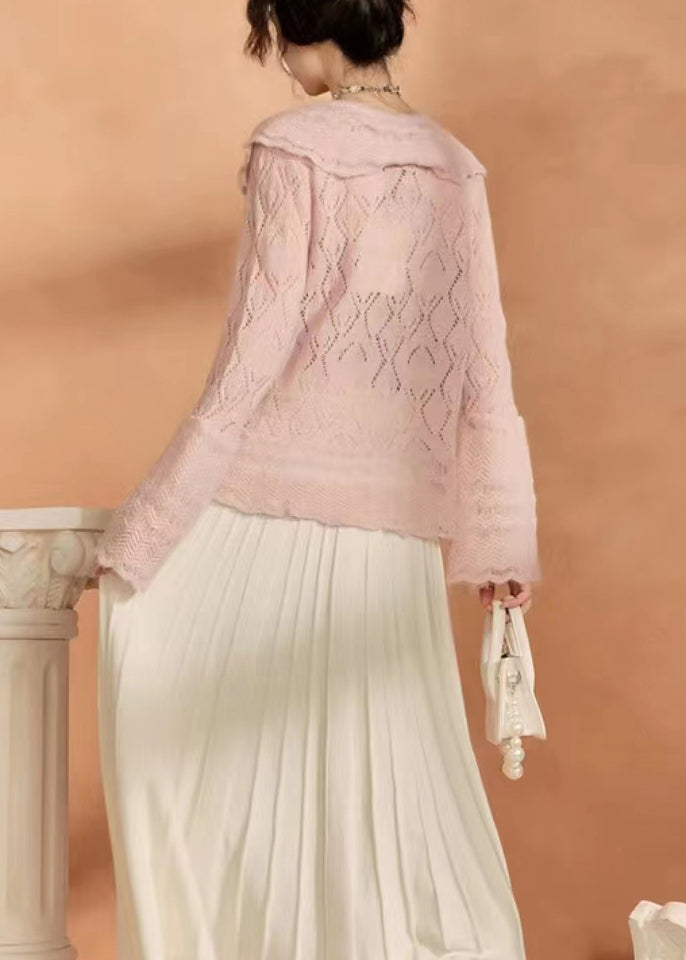 Effortlessly Elegant Sweater with a Timeless Design