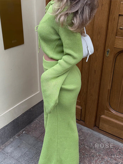 Effortlessly Elegant Garment with a Timeless Design