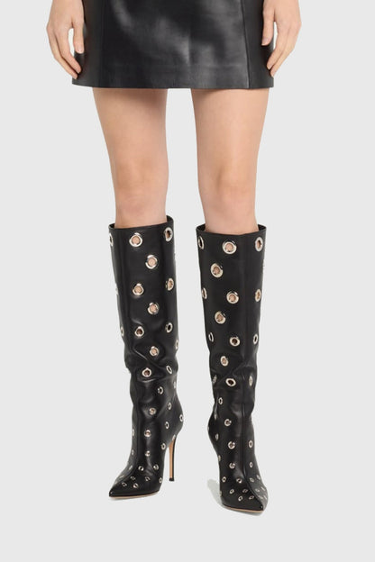 Beautifully Crafted Boots in a Classic Style