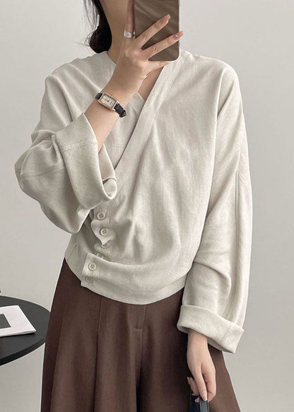 Beautifully Finished Top in a Timeless Design