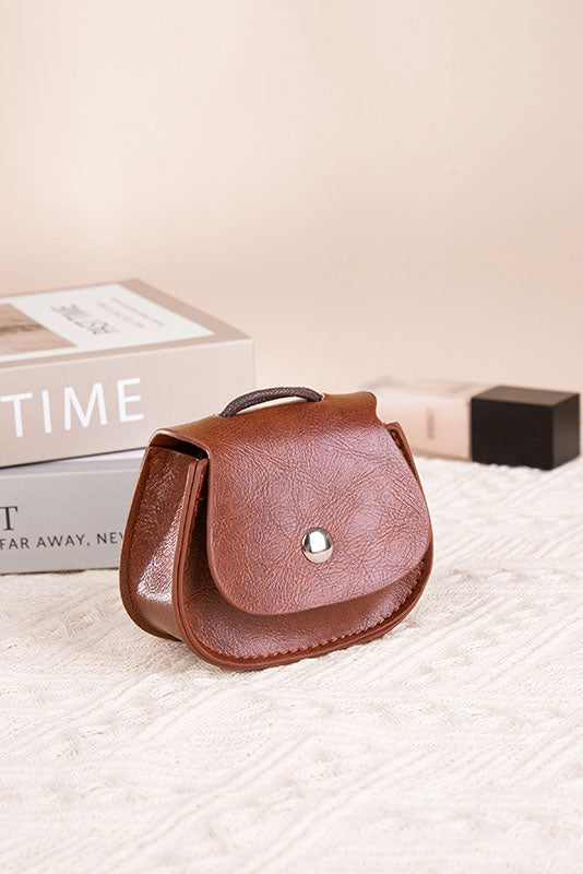 Sophisticated Bag with a Clean Classic Look