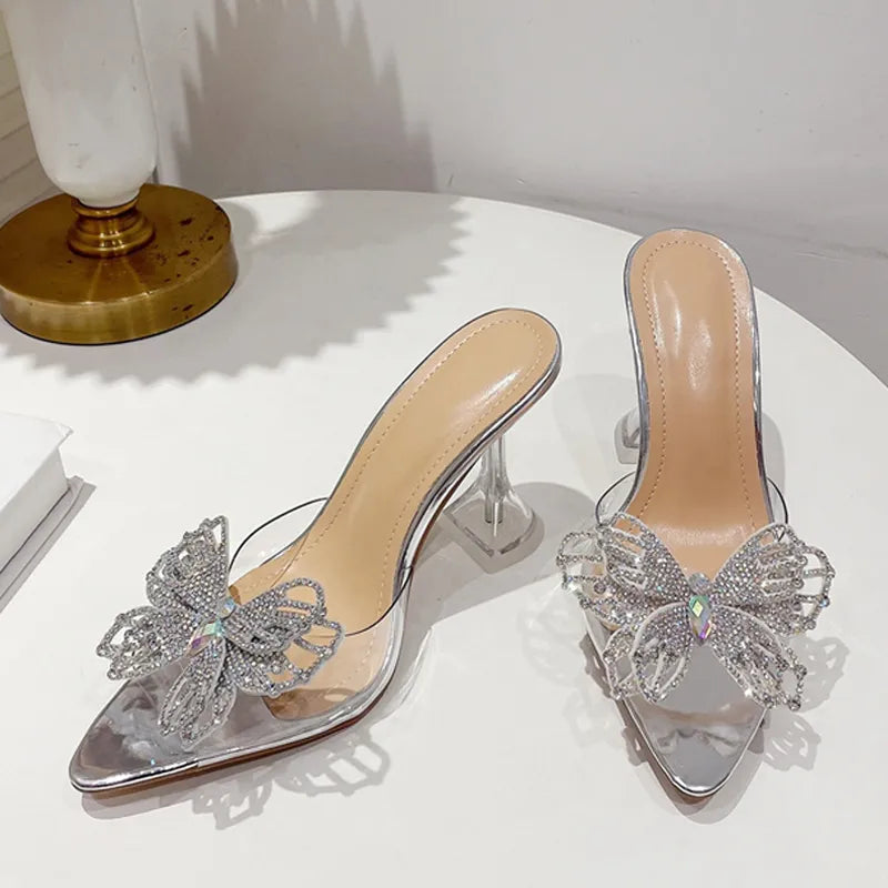 Polished Heels with an Effortless Classic Look