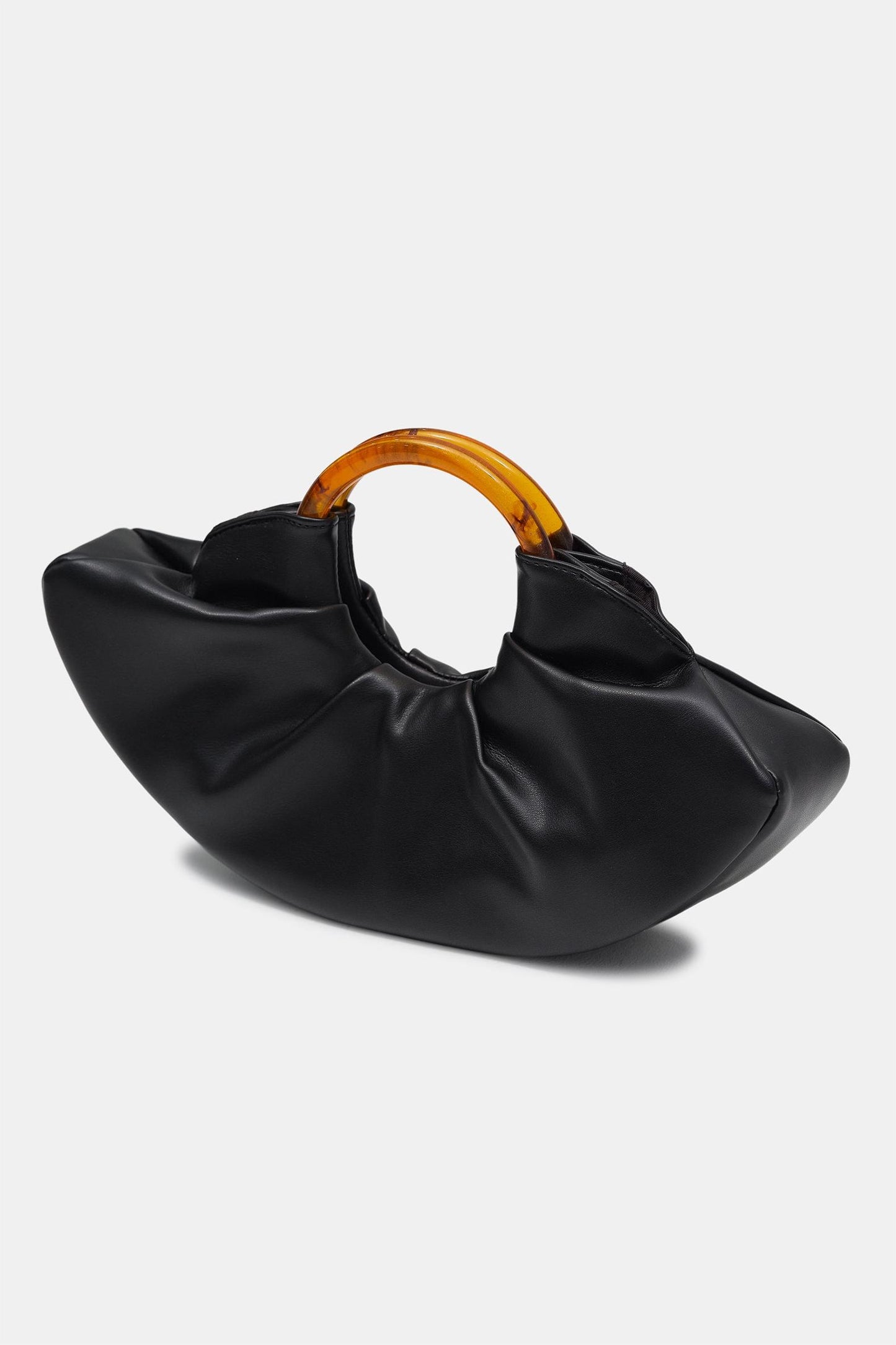 Beautifully Crafted Bag in a Classic Style