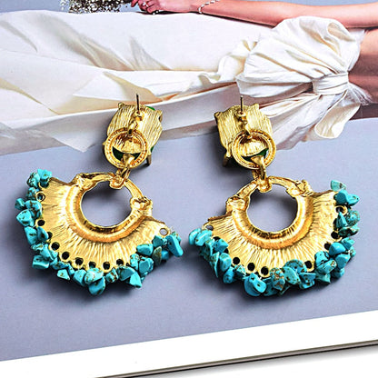Classic Vintage & Enduringly Stylish Garment
