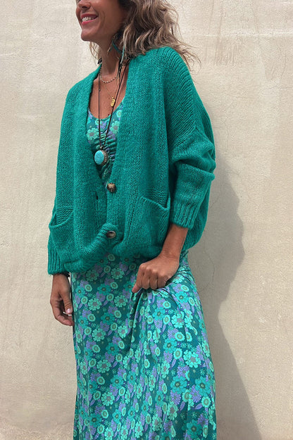 Beautifully Finished Cardigan in a Timeless Design