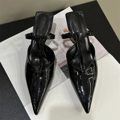 Beautifully Finished Heels in a Timeless Design