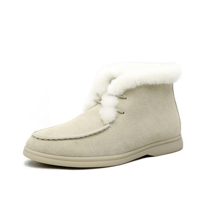 Polished Boots with an Effortless Classic Look
